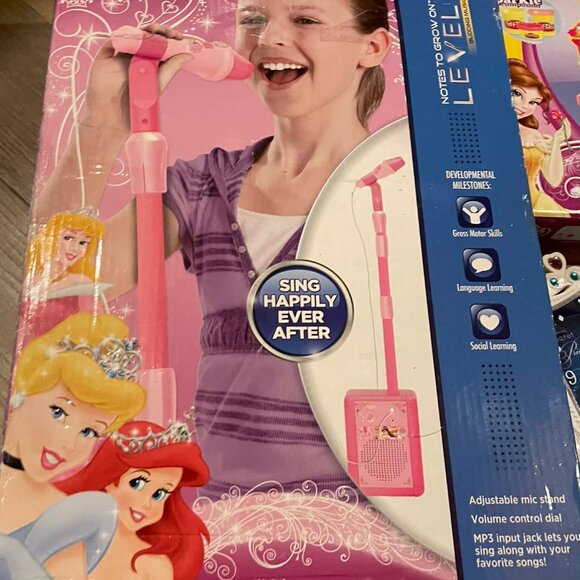 Large Disney Princess Lot Described Below... - Picture 7 of 10